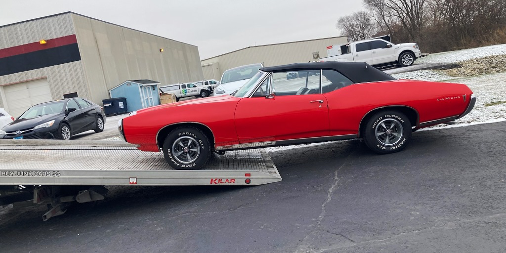 Tow Truck Services In Naperville, IL, + All Chicagoland At It's Finest Since 1995 Image