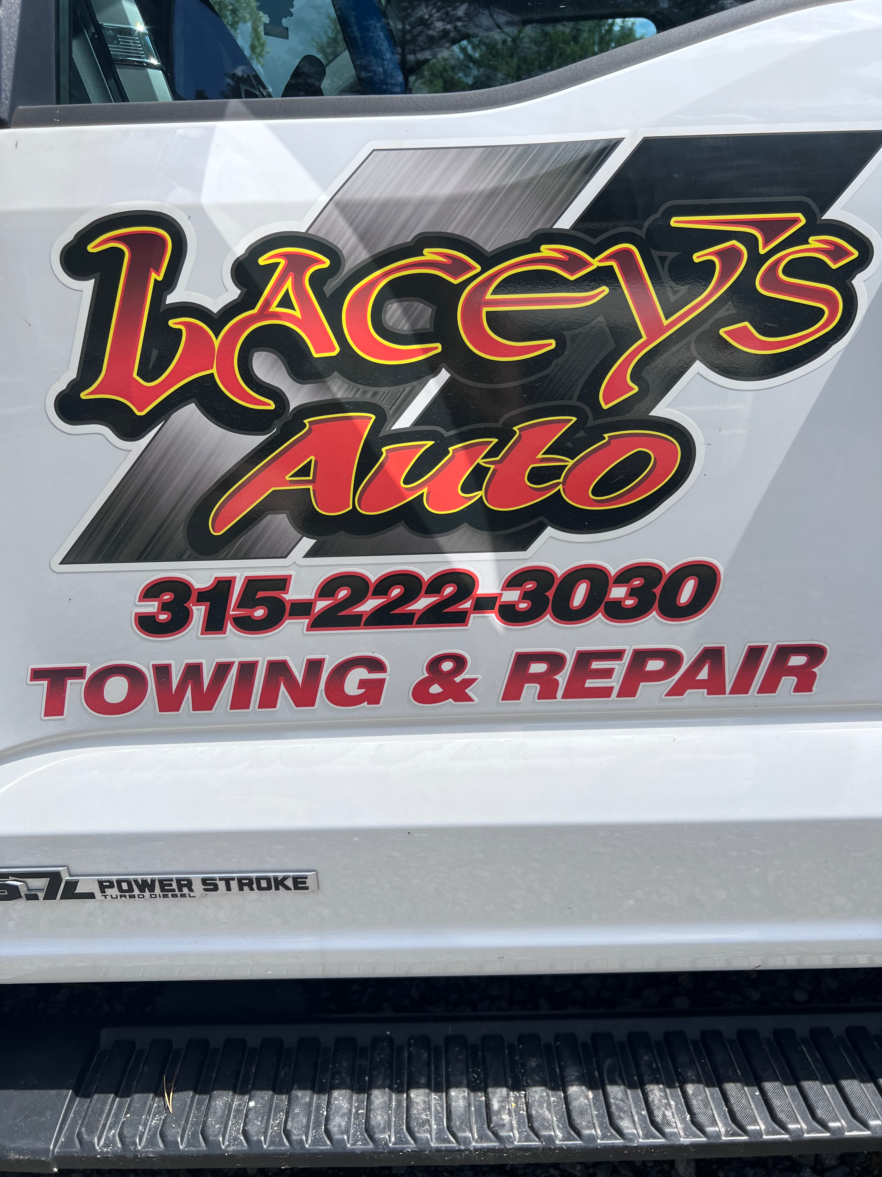 Laceys Auto Towing.com Profile Banner