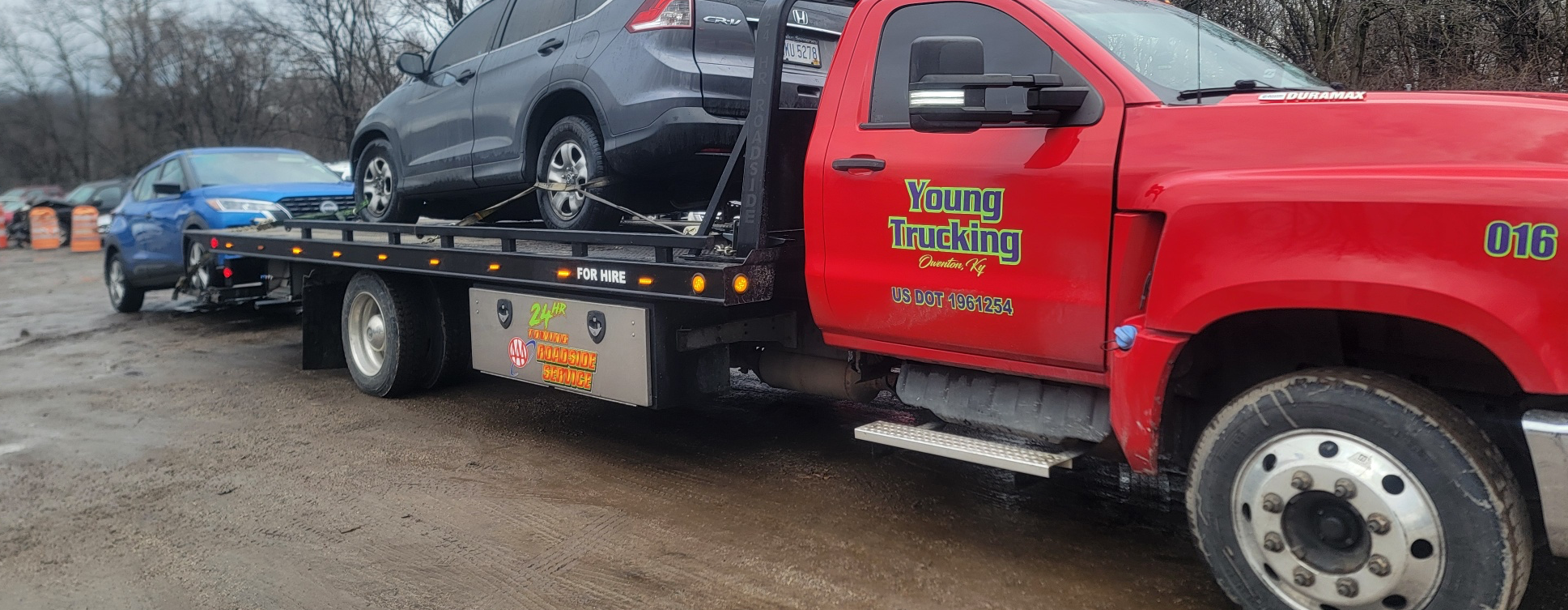 Young Trucking Towing.com Profile Banner