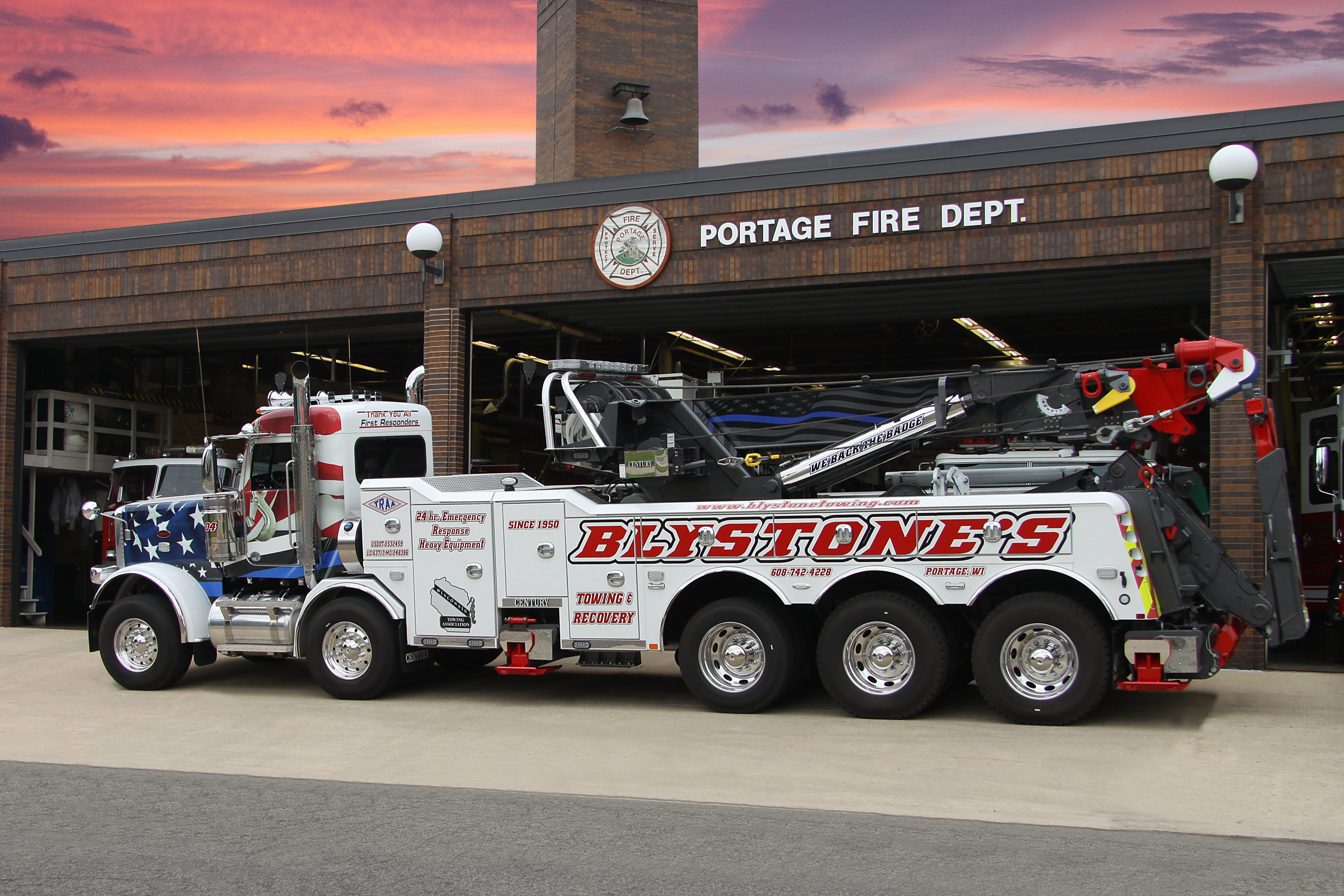 BLYSTONE TOWING AND RECOVERY logo